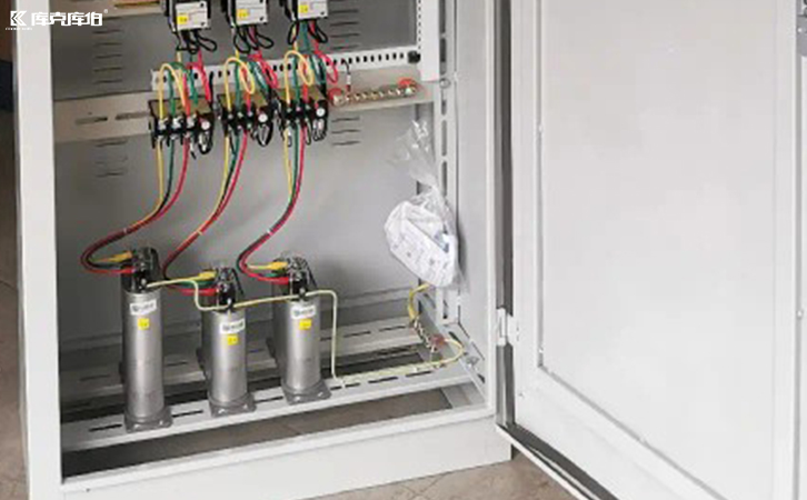 低壓電力電容器