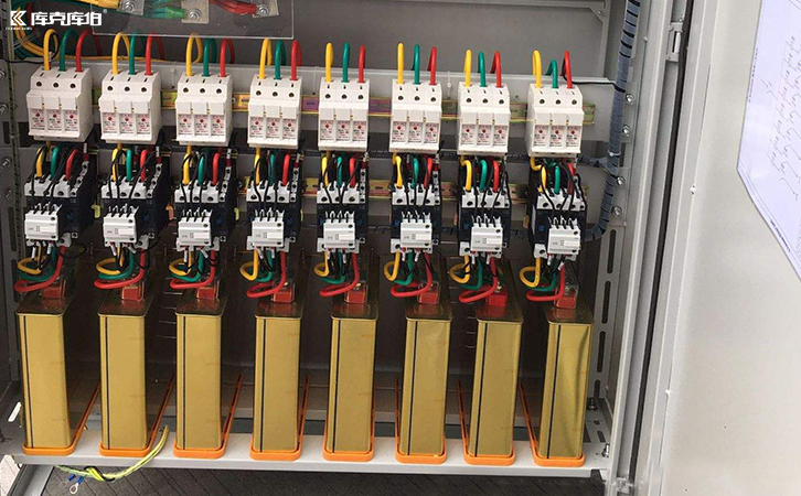 無(wú)功補(bǔ)償控制器