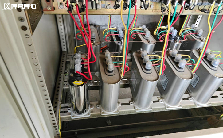 低壓電力電容器