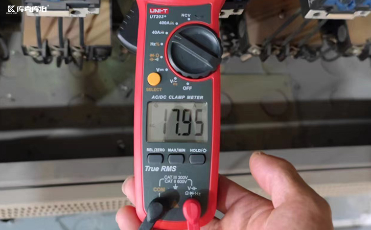 無功補(bǔ)償控制器